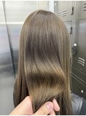 オリーブベージュ+縮毛矯正