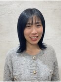 ブルーブラック外ハネミディアム
