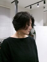グラフ 立川(Graph.) ショートレイヤー白髪ぼかしカラー
