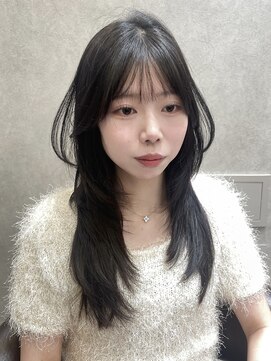 ロンド レア 天神大名店(Lond Le’a) 暗髪/レイヤー/美髪/ワイドバング/ブルーブラック