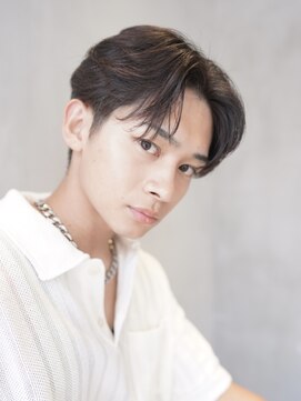 ニコ トウキョウ ヨコハマ(nico) センターパートフェザーパーマニュアンスパーマ