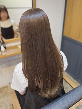 ノック(knock) 艶髪×Beige