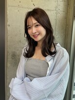 ヌイ 横浜(nui) シースルーバング 流し前髪 くびれヘア レイヤーカット