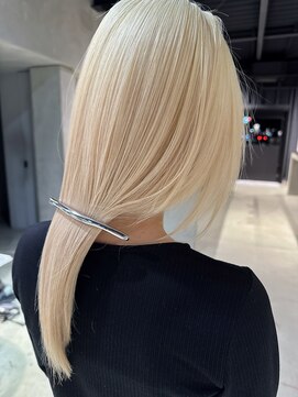 フィーリングアンドイージー(feeling & easy) ブロンド