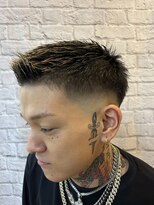 ヘアサロン 銀座マツナガ新宿店(hair salon)&nbsp;大人の品格と男前を強調するスキンフェード