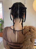 ライン(LINE)&nbsp;ヘアアレンジ/お呼ばれヘア