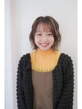 シェリー(Cherie) アイリスト Rina