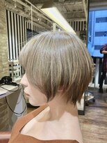 クロワ(croix)&nbsp;大人かわいいアッシュカラー/マッシュショート