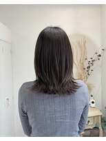 ロッカ(ROCCA)&nbsp;くびれミディ×外ハネレイヤー