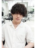 シャドウパーマコンマヘアナチュラルセンターパートツーブロック