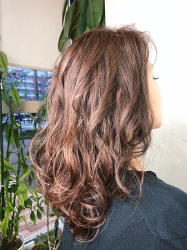 アービング(a'bing) 20代30代◎エレガント感UP★コーラルイルミナグレーカラー