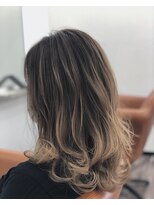 スカイ イケダ(Sky ikeda)&nbsp;バレイヤージュ/アッシュベージュ/エアタッチ