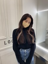 ログ オモテサンドウ(L.O.G OMOTESANDO)&nbsp;『インナーカラーエクステ』自然な仕上がり 10代20代 表参道