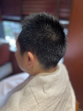 ヘアーモードキクチ 日本橋三越前店 【20代.30代に似合う髪型】日本橋三越前ビジネスヘアスタイル