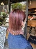 切りっぱなしボブ×ピンクヘア