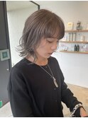 シルバーグレージュ×レイヤーカットスタイル◎