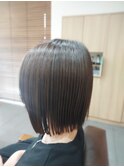 切りっぱなしボブ