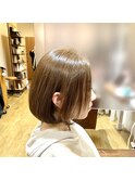 ふわっと艶ボブ
