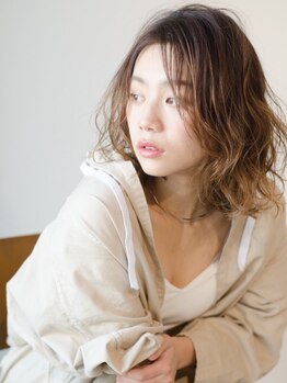 アクト(ACT)の写真/【大人女性支持率◎】白髪が気になり始めた方、白髪染めの悩みを解決！オシャレで艶やかな髪質が叶う♪