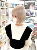 ショートボブ！『ホワイトミルクティーベージュ』