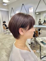 大人かわいい小顔ショートショートヘア30代40代50代白髪ぼかし