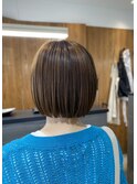 大人可愛い20代30代40代小顔ワンサイドショートボブ丸み前下がり