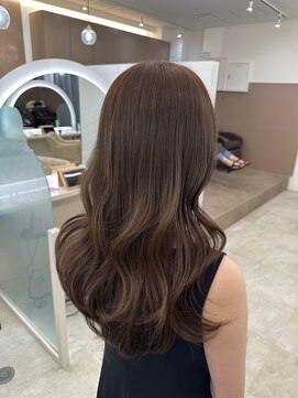 ネモネ バイ ミリー 梅田茶屋町(nemone by milly) 【梅田茶屋町】レイヤーカット×チョコレートブラウン