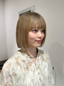 オーダイム(ou' dime) ケアブリーチホワイティーベージュボブヘア