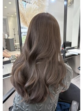 アルドーレヴェントホリエ(Ardore vento horie) ブリーチなしダブルカラーで作るヘーゼルグレージュ♪