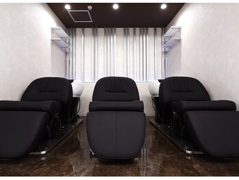 Men’s salon K!ng 心斎橋店 メンズ/パーマ/眉毛/ブリーチ