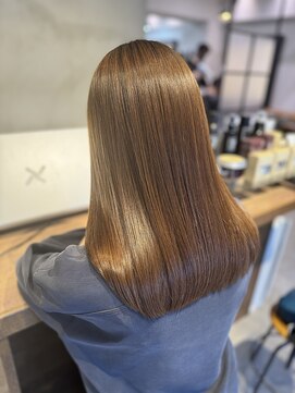 メゾンドムニ 恵比寿(Maison de MUNi) 20代30代40代大人可愛い髪質改善カラー艶感ストレート透明感