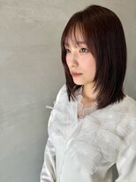 サムシング(Something.)&nbsp;ミディアムヘア_レイヤーカット_ピンクグレージュ