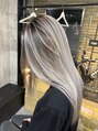ラフ 難波店(LAFF)&nbsp;フルブリーチから作るホワイトバレイヤージュ☆二回ブリーチ必須