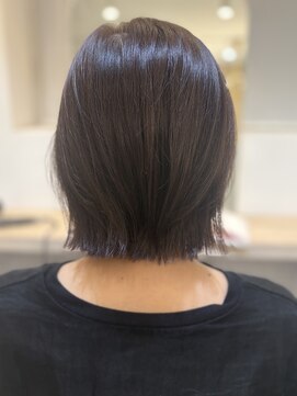 トウロウ 川口店(TOU/ROU) 大人ショート 白髪ぼかし 脱白髪染め ハイライト30代40 代