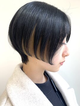レーヴ(Reve) 前下がりbob　style×サイドインナーcolor【レーヴ】