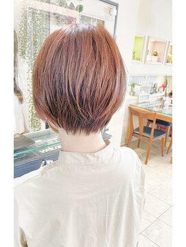 キャンバス バイ ネオリーブ 横浜西口(Canvas by neo.) 大人かわいい小顔丸みのあるショートボブ ブラウンベージュ