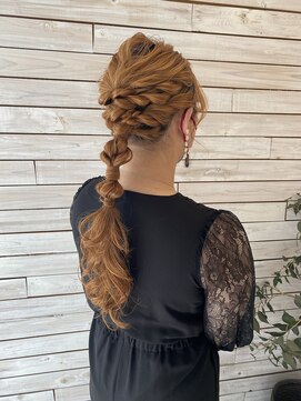 デコヘアー キートス(DECO HAIR kiitos) お呼ばれアレンジ