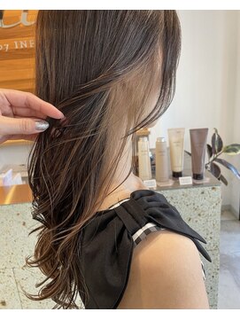 ミルバイアンフィニー(MIL by INFINI) イヤリング♪インナーハイライト