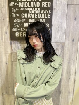 エミール(Emiile) アイロンで波巻き