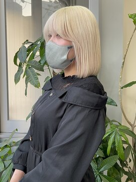 バレ(BALE) 滋賀/草津/抜きっぱなし/ホワイトブロンド/ハイトーン/ボブ