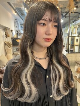 トロニー(TLONY) インナーエクステ　デザインカラー　stylist/miaki