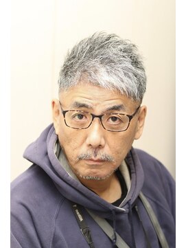 ヨシザワインク バンダイ(YOSHIZAWA Inc. BANDAI) 新潟市中央区/万代/長岡/燕三条/床屋/理容室/短髪/新潟市理容室