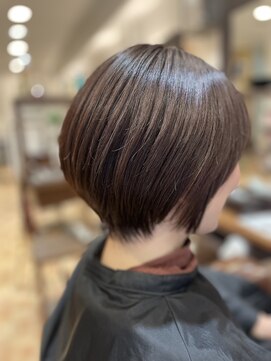 アイニ 河内小阪店(aini) 白髪ぼかしカラー白髪ぼかしハイライト大人ショート30、40、50代