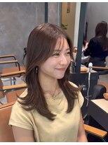 アリーズ(ALLYS)&nbsp;レイヤーカット×ベージュカラー♪