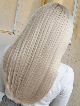 エノア 青山(ENORE)の写真/諦めかけた髪をENOREに任せてみませんか?独自開発こだわりの髪質改善トリートメントで内側から潤う!