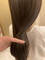 ブリス(VLISS) レイヤーカット/こなれミディ/似合わせ/髪質改善/韓国/表参道