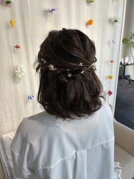 ヘアセット専門サロン by OKINAWA WATABE WEDDING 那覇店 ハーフアップ