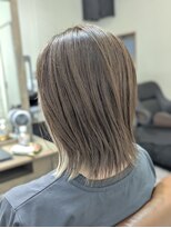 アオ(a-o)&nbsp;毛先は重くない！