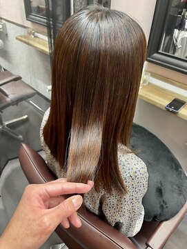 アリ 葛西店(ALi) 美髪葛西髪質改善|葛西縮毛矯正|葛西白髪ぼかしハイライト