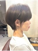【number さえ】くびれショート